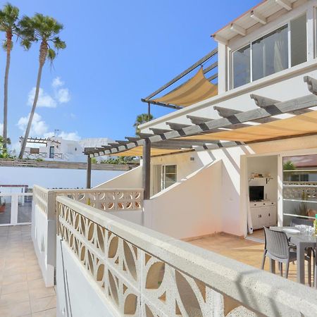 Residencia Lena Apartment คอร์ราเลโฮ ภายนอก รูปภาพ